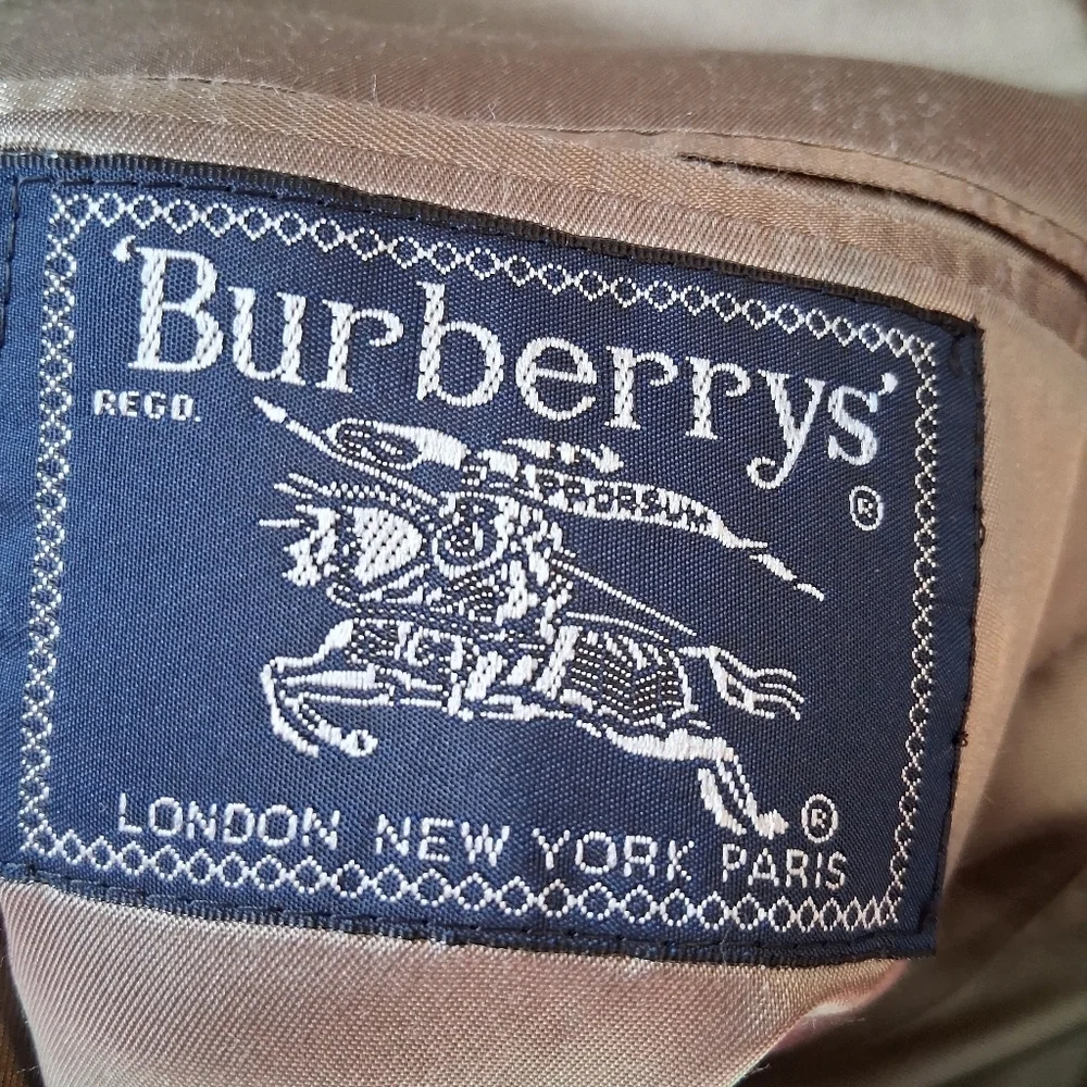 Burberry’s Houndstooth Sport Coat In Brown Wool Union Made USA Size 44L